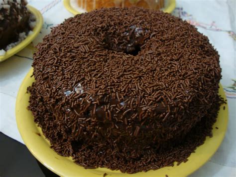 bolo de chocolate simples vovo palmirinha