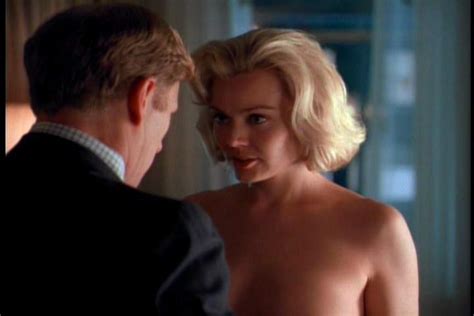 naked gail o grady in nypd blue