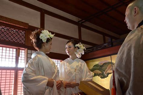Japanese Zen Temple Begins To Offer Symbolic Same Sex