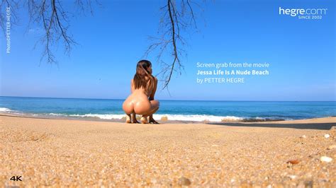 jessa life is a nude beach