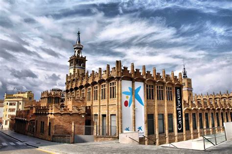 caixaforum barcelona miniguide