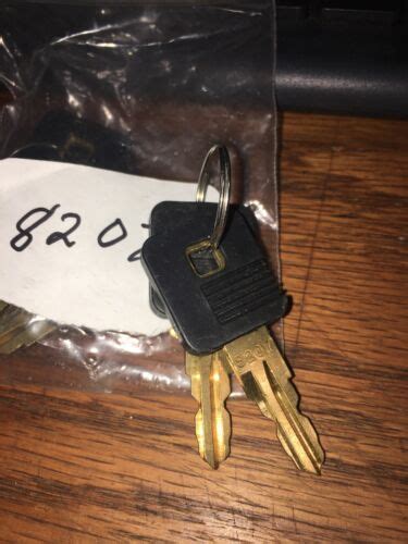 2 New Keys For Craftsman Husky Tool Box Chest Cabinet Locks Key 8207