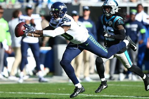 seattle seahawks  offensive unrestricted  agents