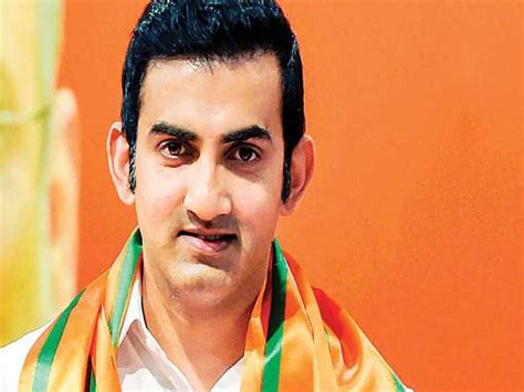 gambhir targets aap  video  school  renovation