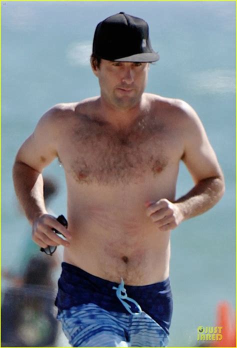 Luke Wilson Gets His Heart Racing During Shirtless Beach Jog Photo