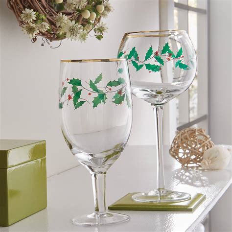 Holiday™ 4 Piece Wine Glass Set Lenox Corporation