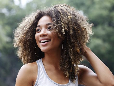 the best products for curly hair according to celebrity