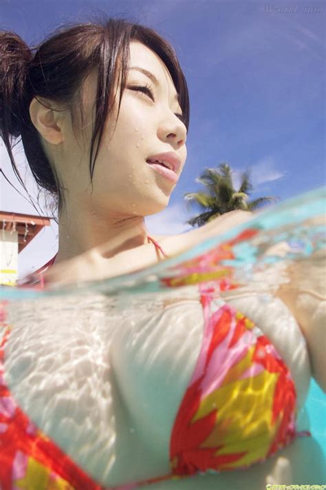 Fumina Suzuki Foto Model Cantik Dengan Bikini Dari Jepang