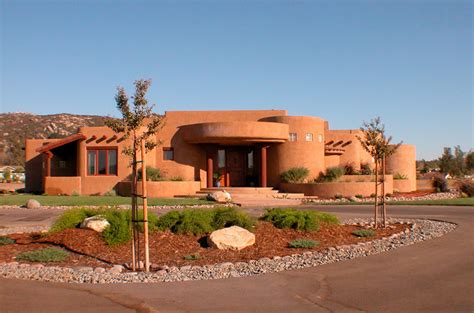earth toned southwestern houses inclined  nature home design lover