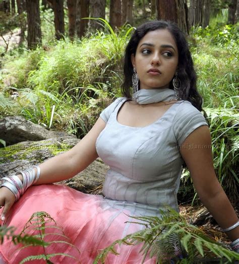 south indian film actress nithya menon hot photos collection hot images