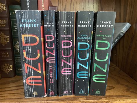 book spines illustrate   ive     series rdune
