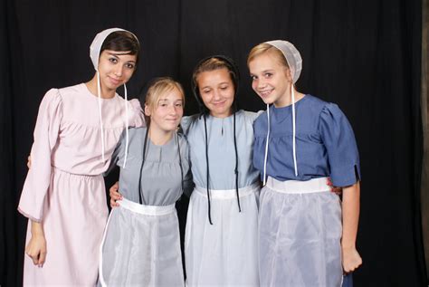 amish woman pictures to pin on pinterest pinsdaddy