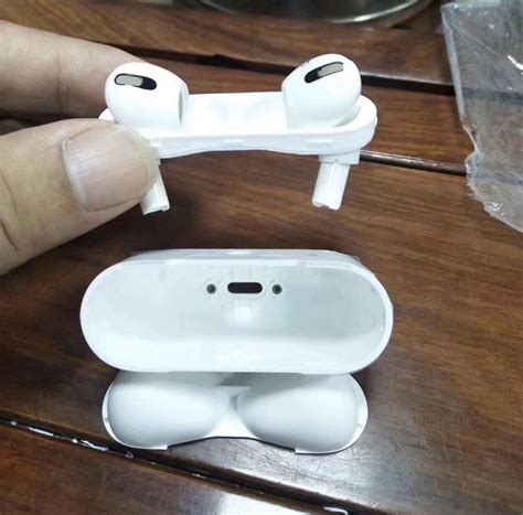 hours  launch replicas  apple airpods pro surface  gizmochina
