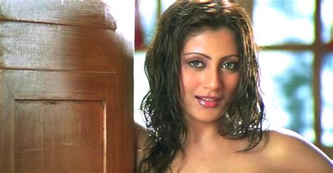 Rimi Sen Hot Navel Bikini Pics Hd Marriage Photos Wallpapers