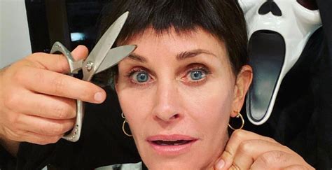 Courteney Cox Pokes Fun At Her ‘scream’ Character’s Bangs On Halloween