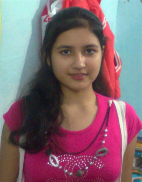 beautiful indian girls kerala very beautiful mallu girls in saree and red t shirt