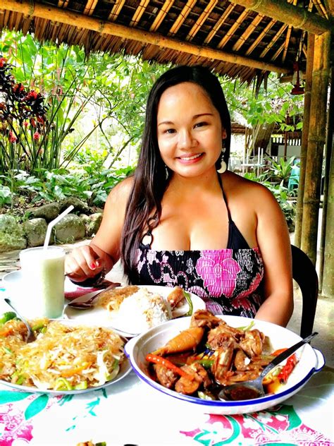 Sexy Nomnom Magalawa Island Food Fiesta