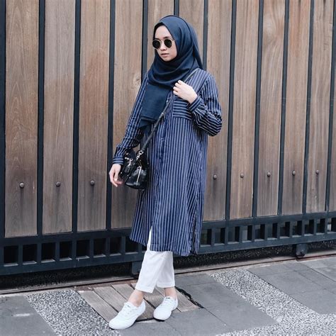 style fashion hijab  wanita