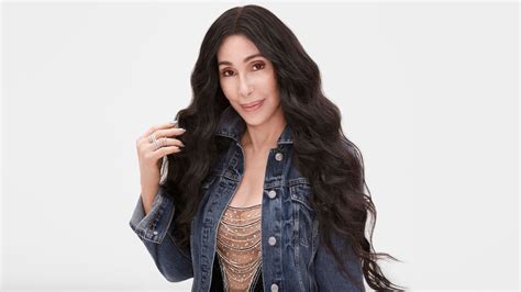 Cher Has An Important Message For Sonam Kapoor And Kim