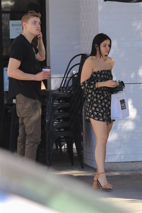 ariel winter sexy legs at joan s on third 35 photos the fappening