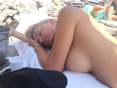 Lara Bingle Nude Leaked Fappening 150 Photos Thefappening