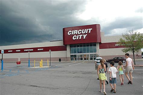 circuit city  close  stores techeblog