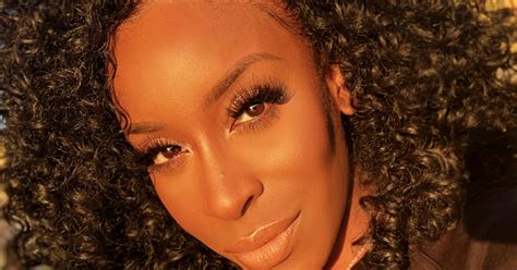 Youtube Star Jackie Aina Got Breast Implants And People Are Here For