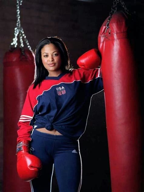 Pin By Latrecia Doyle On Entertainment Laila Ali Women Boxing