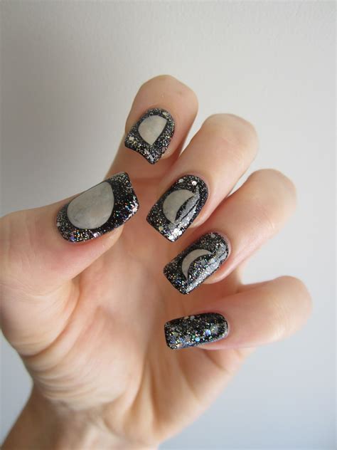 moon night nails moon nails glitter nails class ring nail art pure