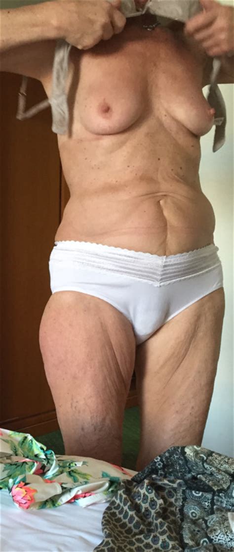 flabby granny in her panties mature porn pics
