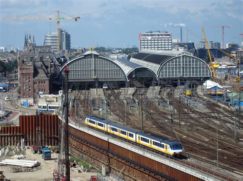 estacion central en amsterdam