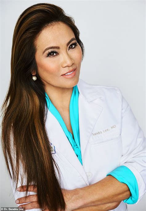 dr pimple popper 48 shares her top skincare tips for dry acne prone