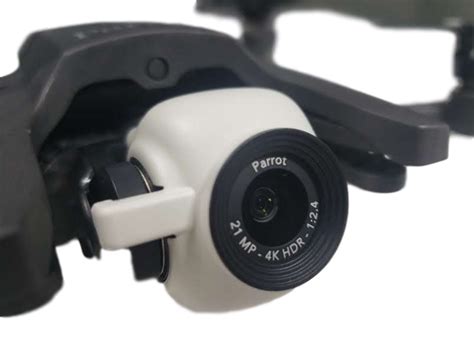 parrot anafi review  powerful  playful drone  photographers