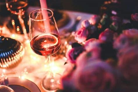 How To Plan A Romantic Night At Home That Is Really Special