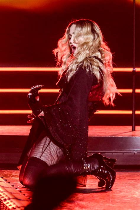 Madonna Returns To The Garden Unapologetic And Playful The New York