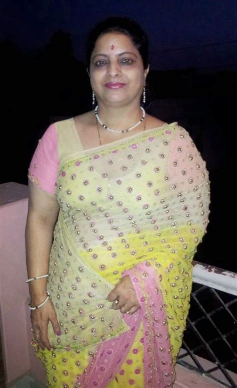 homely aunties kavitha amar in 2019 saree beautiful saree fashion