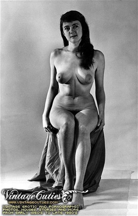 black and white vintage nude art photograph xxx dessert picture 3