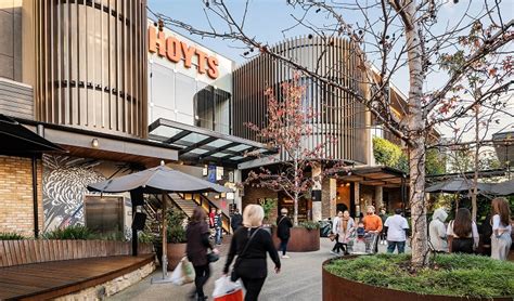 amp capital fund  sell   cent  westfield tea tree plaza