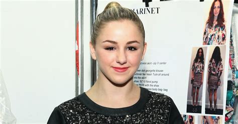 What Happened To Chloe Lukasiak S Eye The Dance Moms Star Explains