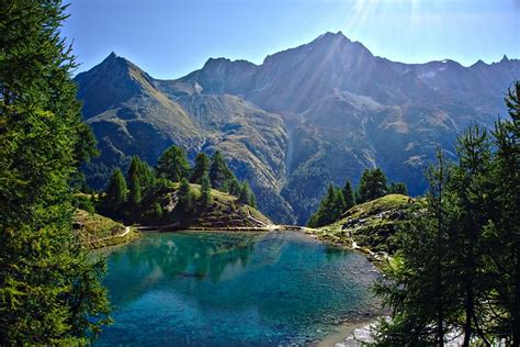 la rando des  lacs parmi les  beaux paysages de suisse paysage de suisse les