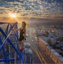 Selfie Service This Russian Girl Is Risking Her Life To
