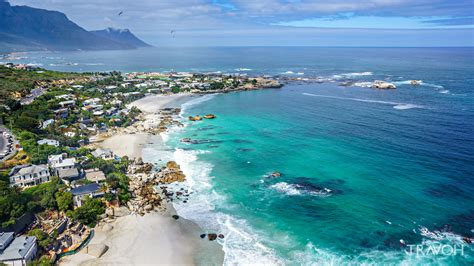exploring    top beaches  cape town south africa travoh