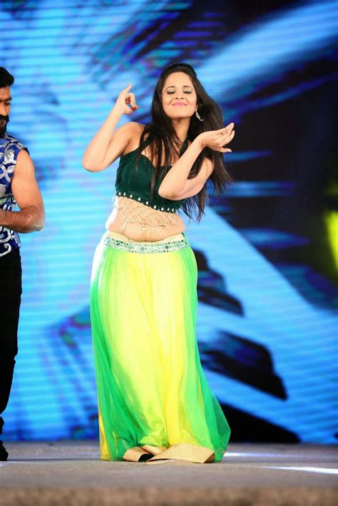 anchor anasuya hot navel show stills spicy photo gallery