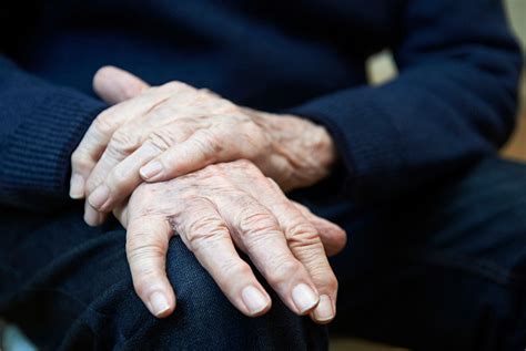 frail people  covid    times    die study finds