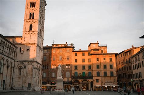 reasons  lucca   favourite city  tuscany