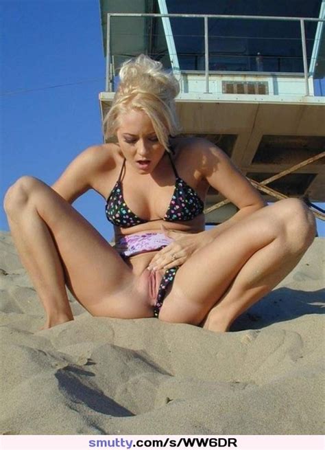Badjojo Xxx Blonde Teen Girl Gets Horny At The Beach In
