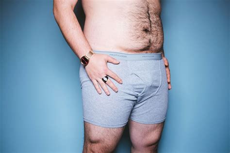 6 gross and dangerous things that happen if you wear the same underwear