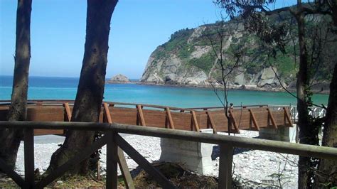 pin en la concha de artedo playa de cudillero asturias