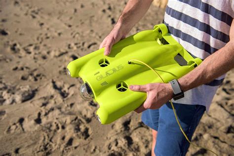 underwater drone  ready    splash