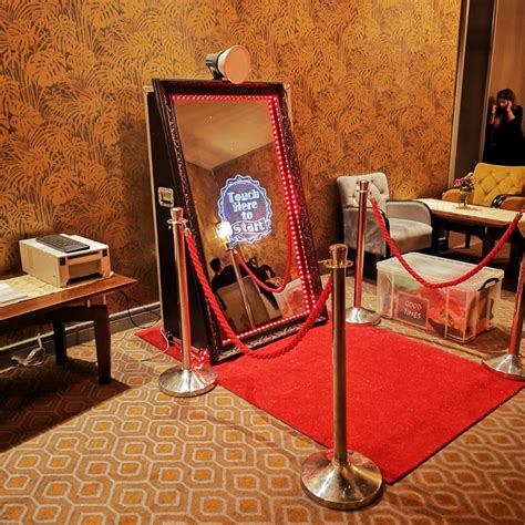 Selfie Mirror Hire And Magic Mirror Hire By Carolyn S Sweets From €425